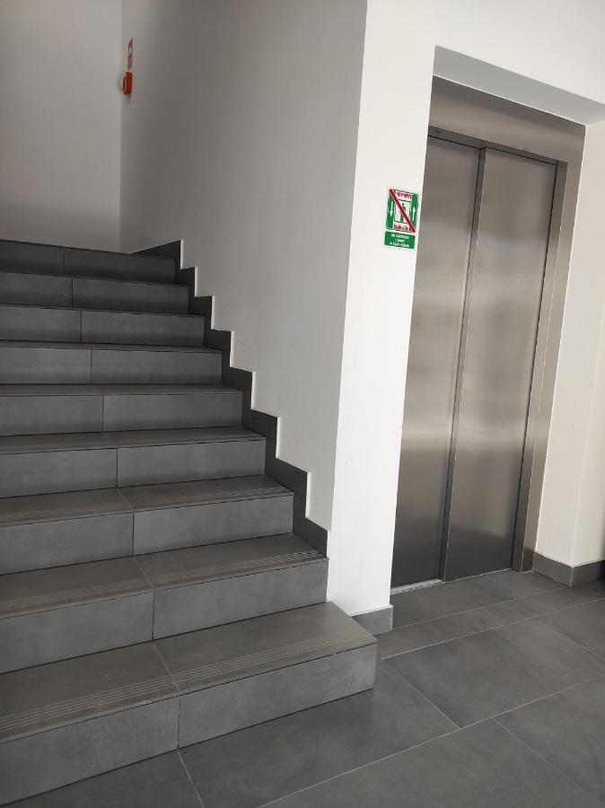 Apartament Matejki 17 - Insel Apartamenty 슈비노우이스쳬 외부 사진