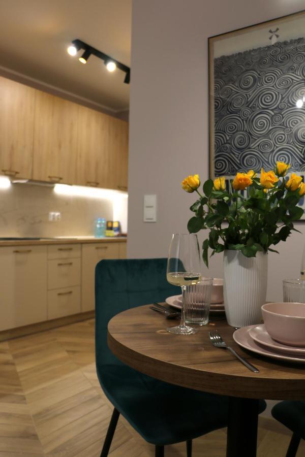 Apartament Matejki 17 - Insel Apartamenty 슈비노우이스쳬 외부 사진